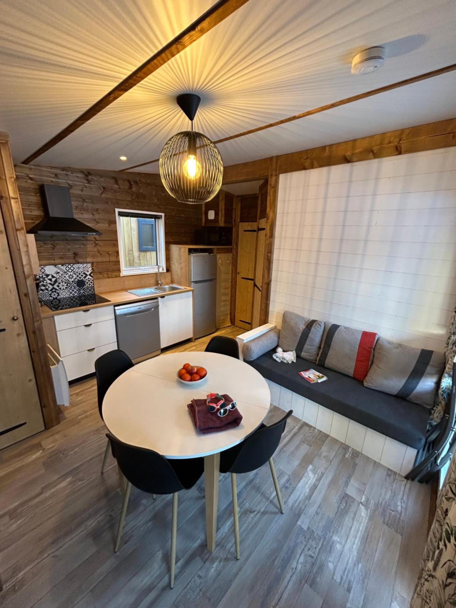 Epicea Lodge Hotel Et Camping 프라로그난라베노이스 외부 사진